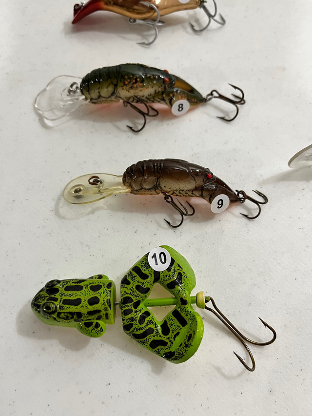Rebel USA Fishing Lures. Rebel Pop R. Rebel SST. All 7 for $30 in Fishing, Camping & Outdoors in Barrie - Image 4