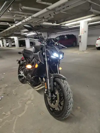 Selling my 2020 Yamaha MT-09 in excellent condition with only 12,000 km. The bike is completely stoc...