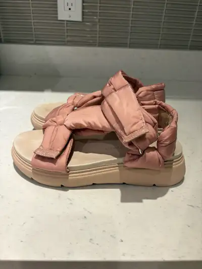 Women's Paul Green- Pink Chunky Sandals, View more