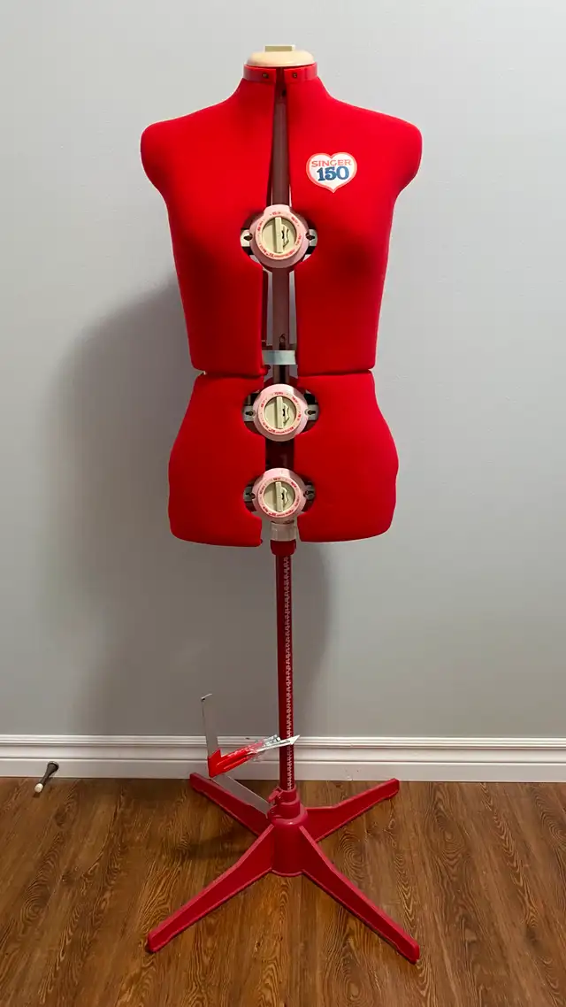 singer dress form in Hobbies & Crafts in Bathurst - Image 2