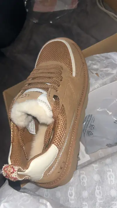 lowmel uggs, View more