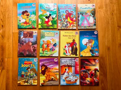 LIVRE ENFANT CLUB DU LIVRE MICKEY DISNEY (4$ch/33$ le lot de 12 LIVRES) Les livres sont en bon état...