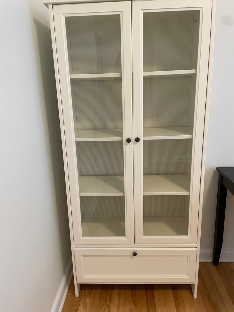 Ikea glass display Hutches & Display Ottawa Kijiji