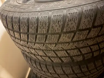 Set of 4 Goodyear WINTERCOMMAND winter tires with steel rims in good condition, used for only 1 seas...