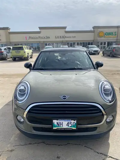 Looking to sell my 2019 Mini Cooper, a stylish and fun-to-drive hatchback with a fuel-efficient engi...