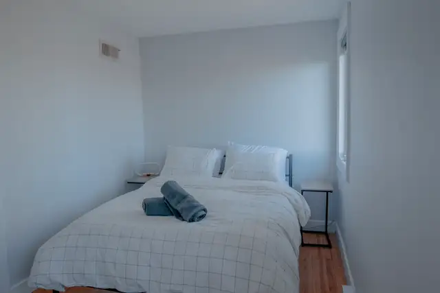 2 Bedroom fully furnished apartment in Long Term Rentals in City of Halifax - Image 9