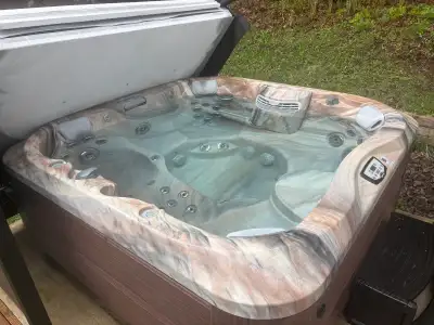 ///// SPA JACCUZI 4-5 PLACE ////, View more