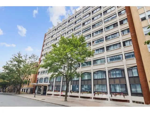Apartment for lease transfer - 3.5 Place Des Arts