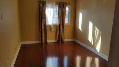 Private/shared room for rent in a vegetarian household