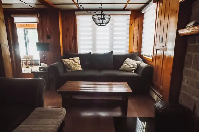 Large Cottage Rental Eagle Lake ON - Waterfront Dates Avail in Ontario in Canada - Image 16