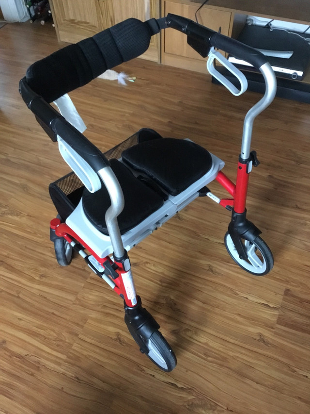 Evolution walker in Health & Special Needs in Kitchener / Waterloo