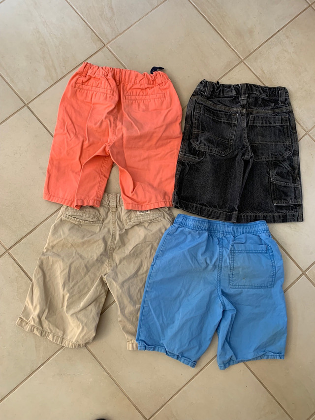 Boys shorts size 8 in Kids & Youth in La Ronge - Image 2
