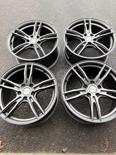 18 inch ENVY RIMS. USED one year, Like New condition, 5 x 114 bolt pattern