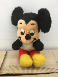 Vtg Walt Disney Characters California Collectible Mickey Mouse