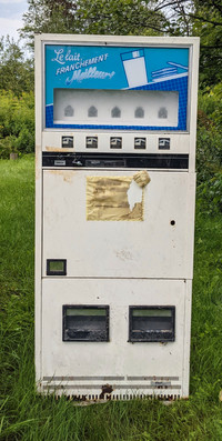 Vintage Vending Machine