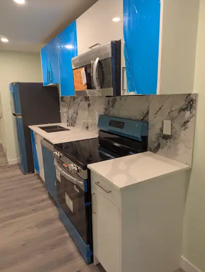 2 bedroom with 2 bath basement suite for rent in Kenilworth, near Bonnie Doon Edmonton / Sherwood Pa...