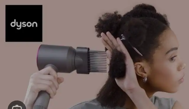 Dyson Supersonic hair dryer in General Electronics in Markham / York Region - Image 7