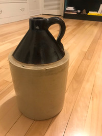 Cruche antique en grès (1 gallon)
