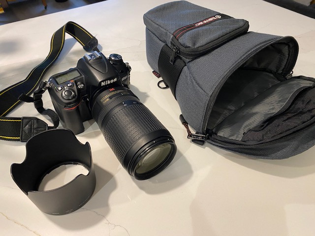REDUCED Nikon D7000 with Nikkor 70-300 AF-S VR 4.5 - 5.6 G lens in Cameras & Camcorders in Oakville / Halton Region - Image 2