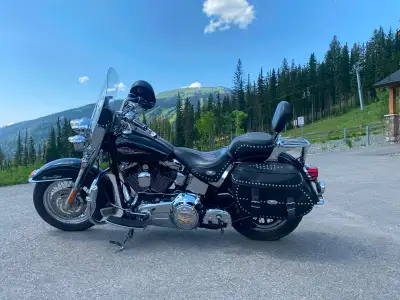 2007 Harley Davidson Heritage Softail Classic FLSTC 6 speed 33361 Km on 96 cubic centimeter (1584 cc...