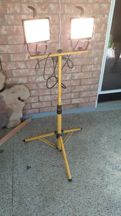 Flood Lights - Folding / Pivoting/ Telescopic - 500 Watts, View more