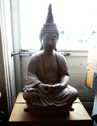 Garden Art Buddha 20" statue