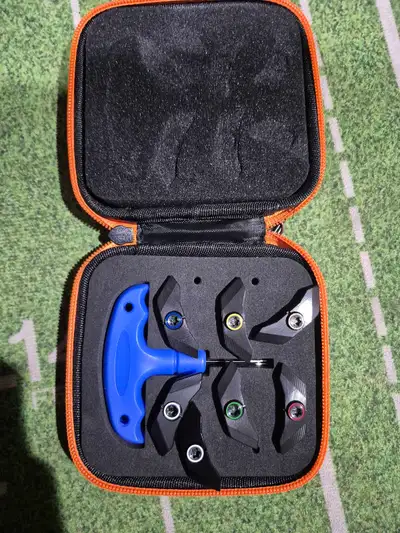 TSR DRIVER WEIGHT KIT with wrench, View more