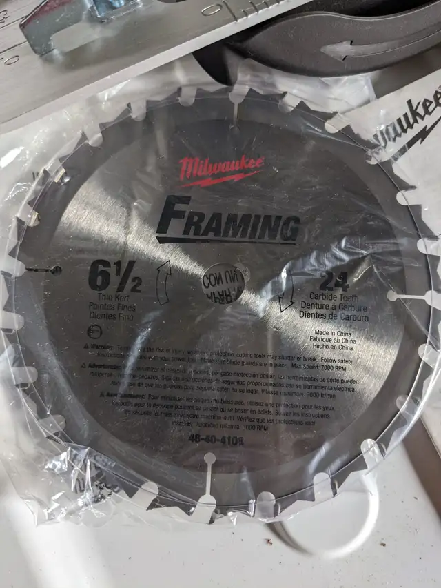 Milwaukee Circular saw in Power Tools in Mississauga / Peel Region - Image 4