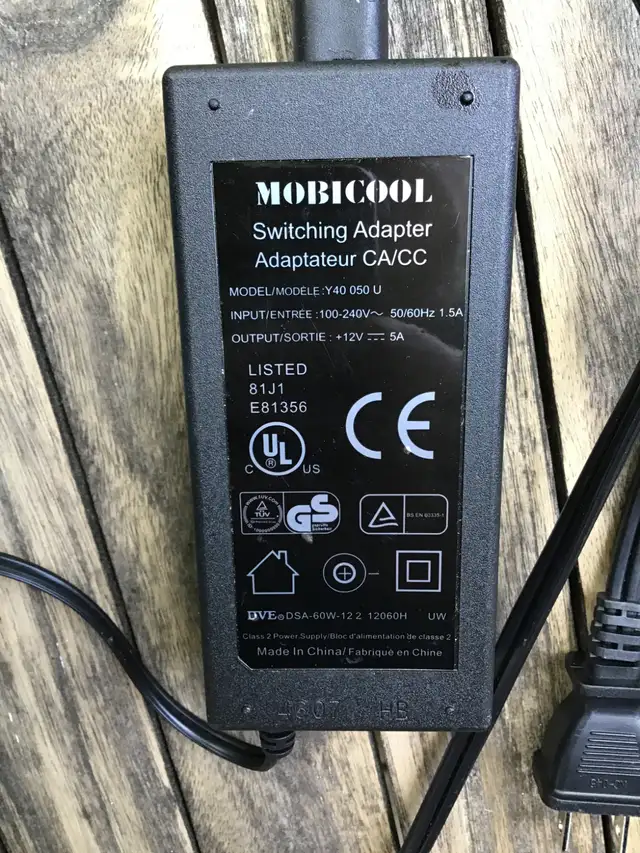 Mobicool 12V Electric Car Fridge Cooler/Warmer, 9L in Refrigerators in City of Halifax - Image 11