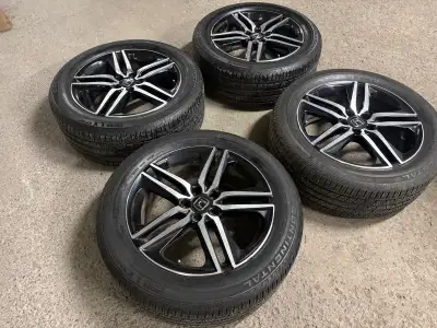 Selling 4 original 19 inches Honda ACCORD rims with Summer Tires Continental Coss Contact LX Sport 2...