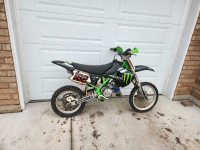 Kx 85 dirt bike