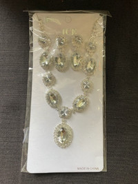 ***BRAND NEW***  - Silver Rhinestone Necklace & Earring Set