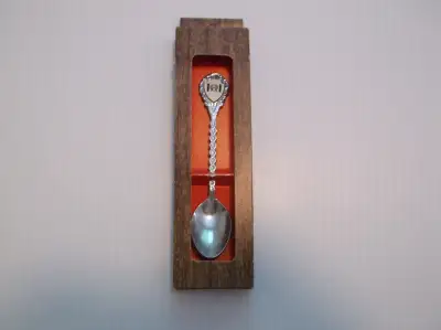 Spoon is in Saskatoon, price includes shipping.