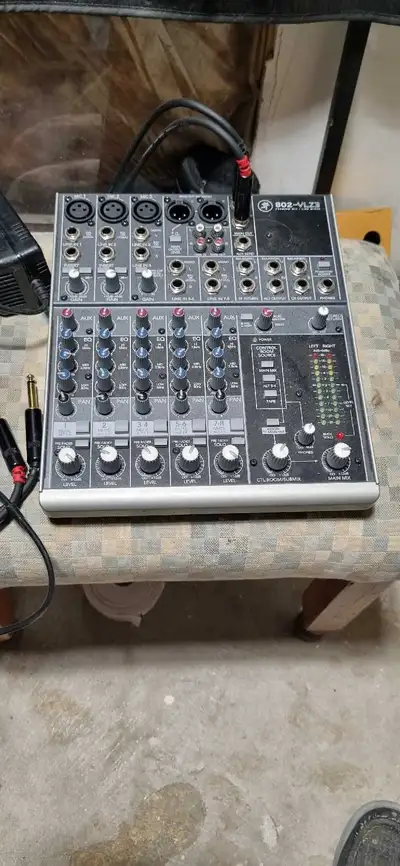 Mackie 802-VLZ3 MIXER, View more