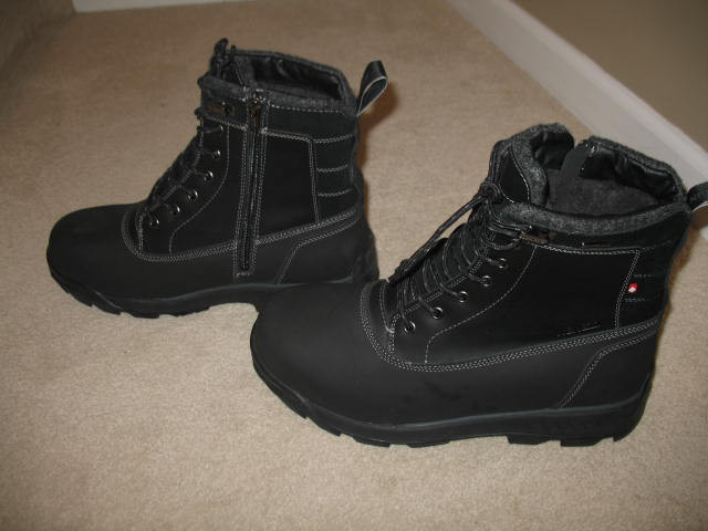 ***BRAND NEW***MENS WINTER BOOTS WITH ICE GRIP LATCH in Men's in Strathcona County - Image 2