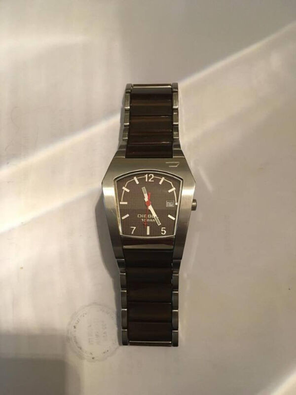 Montre Diesel dans Bijoux et montres  à Longueuil/Rive Sud