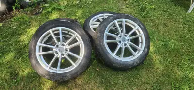 Taken off a 2016 Subaru legacy. They are in good shape. Looking at $200.00 for them. B&H