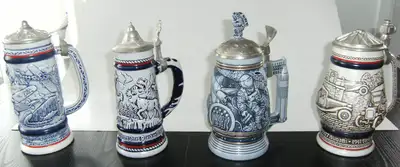 Tasses de collection Avon et Budweiser, View more