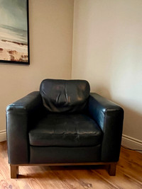 Natuzzi leather chair