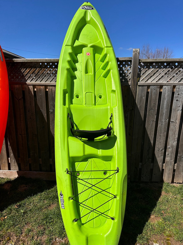 10’ Pelican Kayak in Water Sports in Hamilton