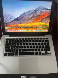 2011 Macbook Pro Excellent Condition