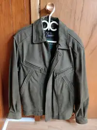 Daniel    Leather Jacket   (almost brand new)