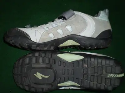 Specialized Taho WMN MTB Bike Shoes women's size US 9 (men's 7), View more