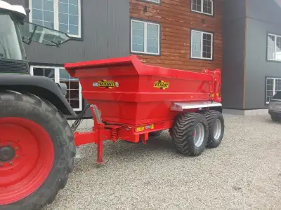 In Stock!!! High Capacity 14 tons Dump Trailer for agricultural and construction use. Can be used fo...