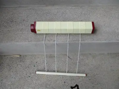 Corde à linge escamotable, pour le camping, très propre, View more