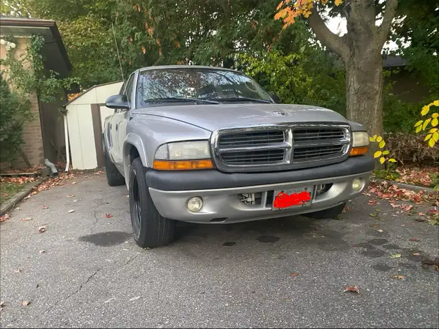 2004 Dodge Dakota Sport Crew Cab - 80,513KM