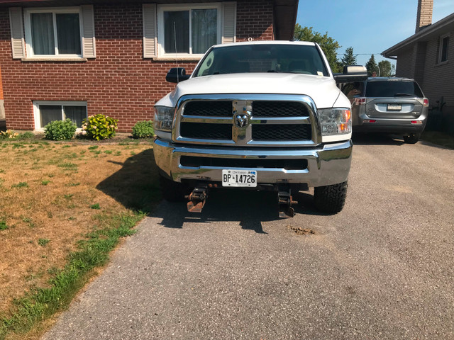 2017 Dodge Ram Cummins 2500 Diesel 4WD in Cars & Trucks in Peterborough - Image 4