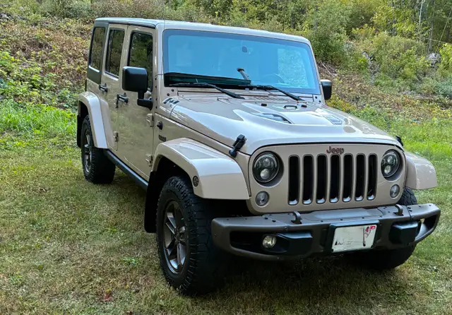 2016 JEEP WRANGLER UNLIMITED SAHARA (75th Anniversary Edition)63871251737217120