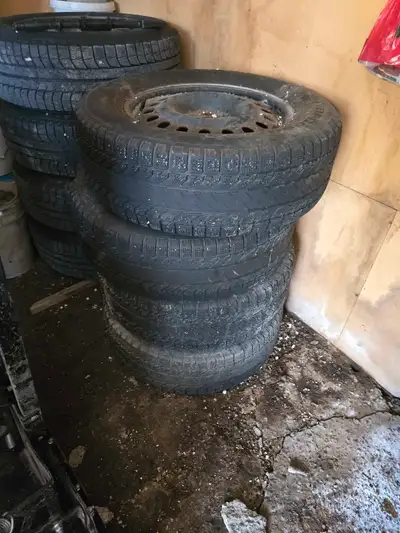 These are 145 65r17 rims, perfect for winter tires. These rims are used, but still in good condition...