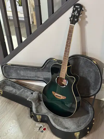 Yamaha APX500II Thinline Electric Acoustic Guitar Trans Green, View more